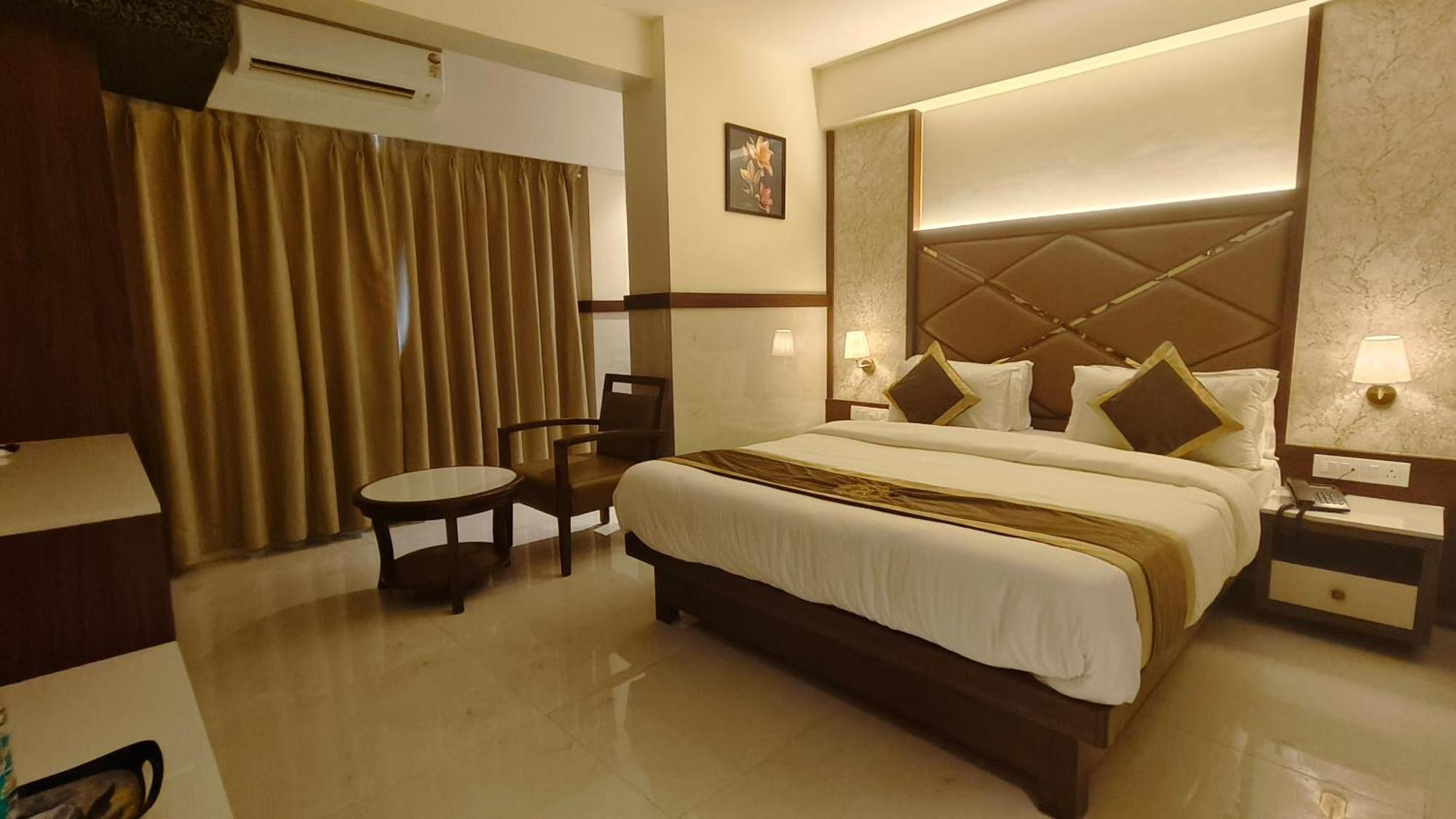 Hotel Prestige Residency Thane Ngoại thất bức ảnh