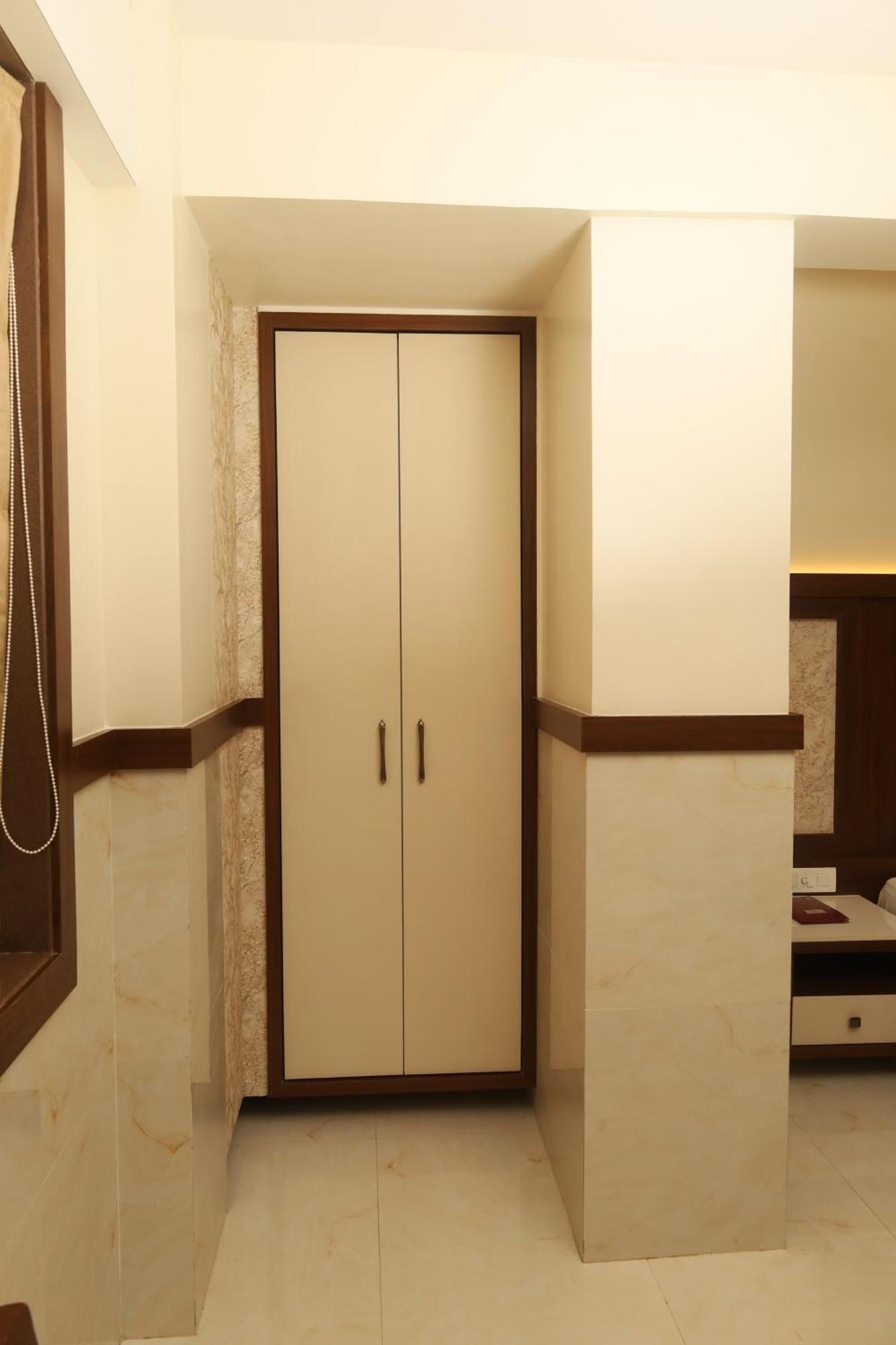 Hotel Prestige Residency Thane Ngoại thất bức ảnh