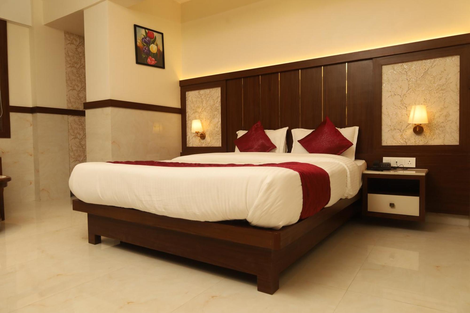 Hotel Prestige Residency Thane Ngoại thất bức ảnh